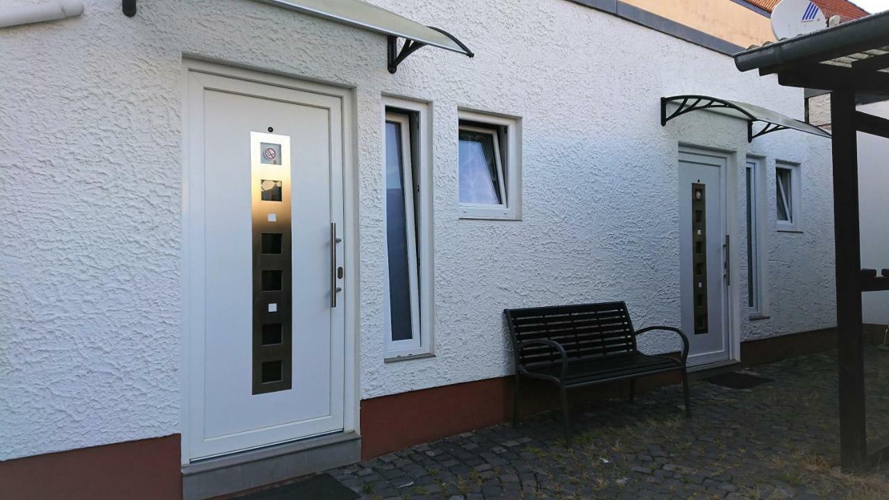 Pension zum Hirsch Hattersheim am Main Exterior foto
